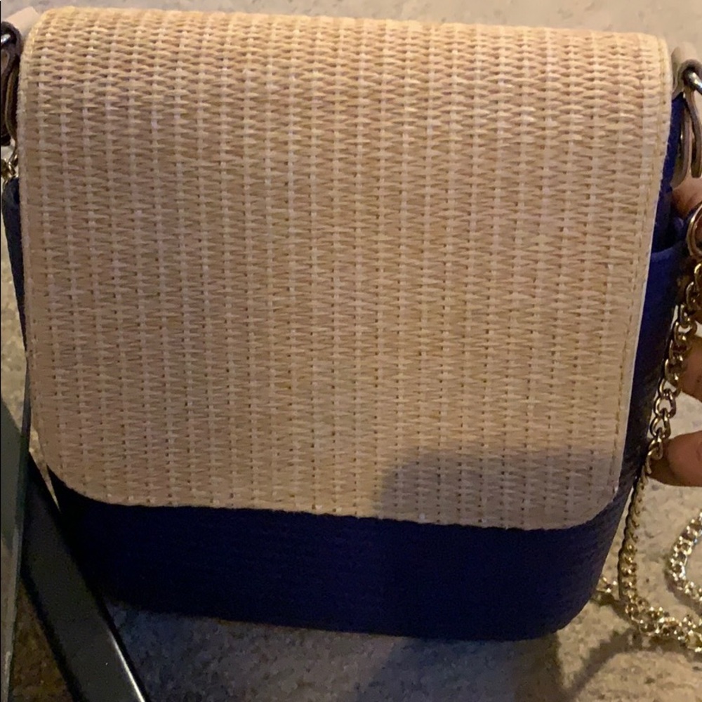 Purse - Picture 4 of 4